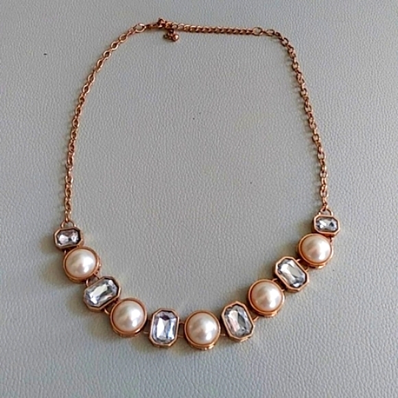 Gold Embellished Cocktail Necklace - Picture 4 of 17